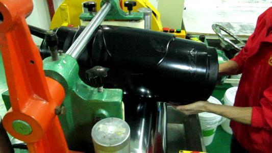 开炼机混炼 开炼机混炼