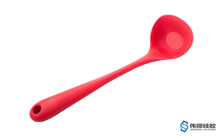 为什么硅胶制品会出现暗条纹,硅胶制品变形的原因是什么 为什么硅胶制品会出现暗条纹,硅胶制品变形的原因是什么