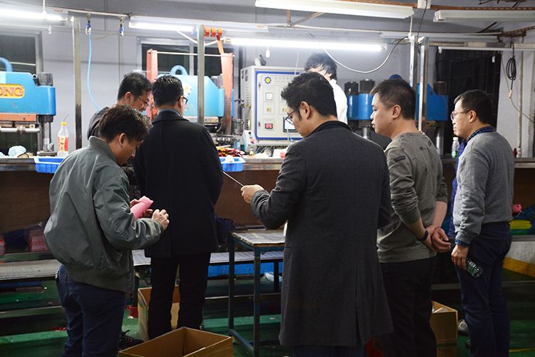 参观91免费片版下载生产车间2