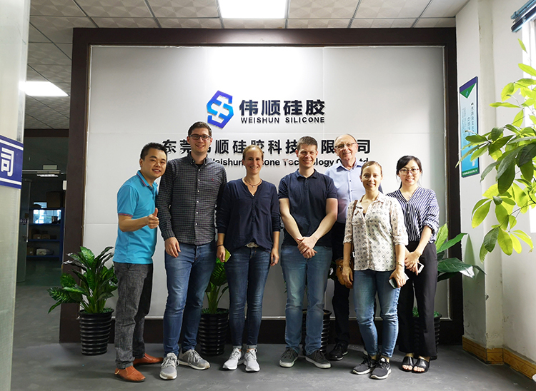 亿光副总Kaiser对91免费片版下载的肯定